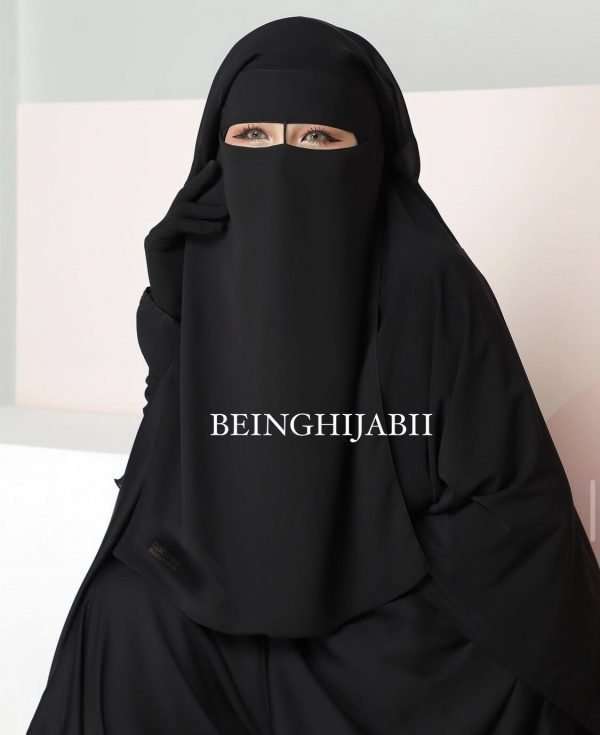 Layered niqab with nose string