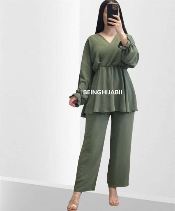 Co-ordinated set