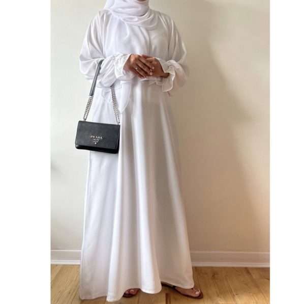 Basic white abaya