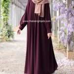 Pleated abaya